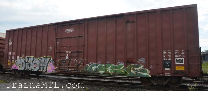 Car/wagon TR110085 left side / coté gauche